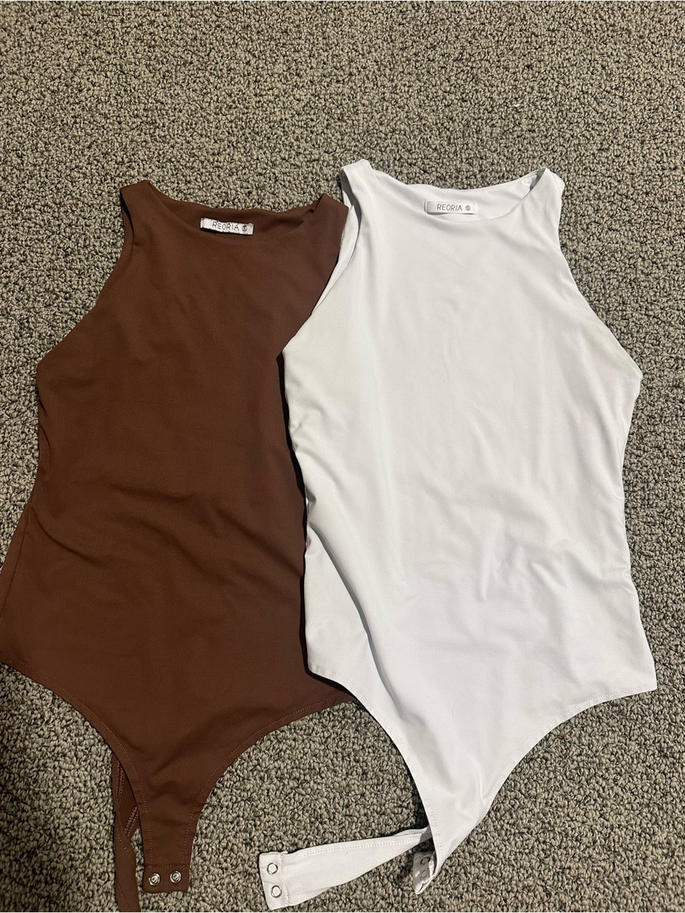 ReoRia Brown and White Sleeveless One-Piece Bodysuits